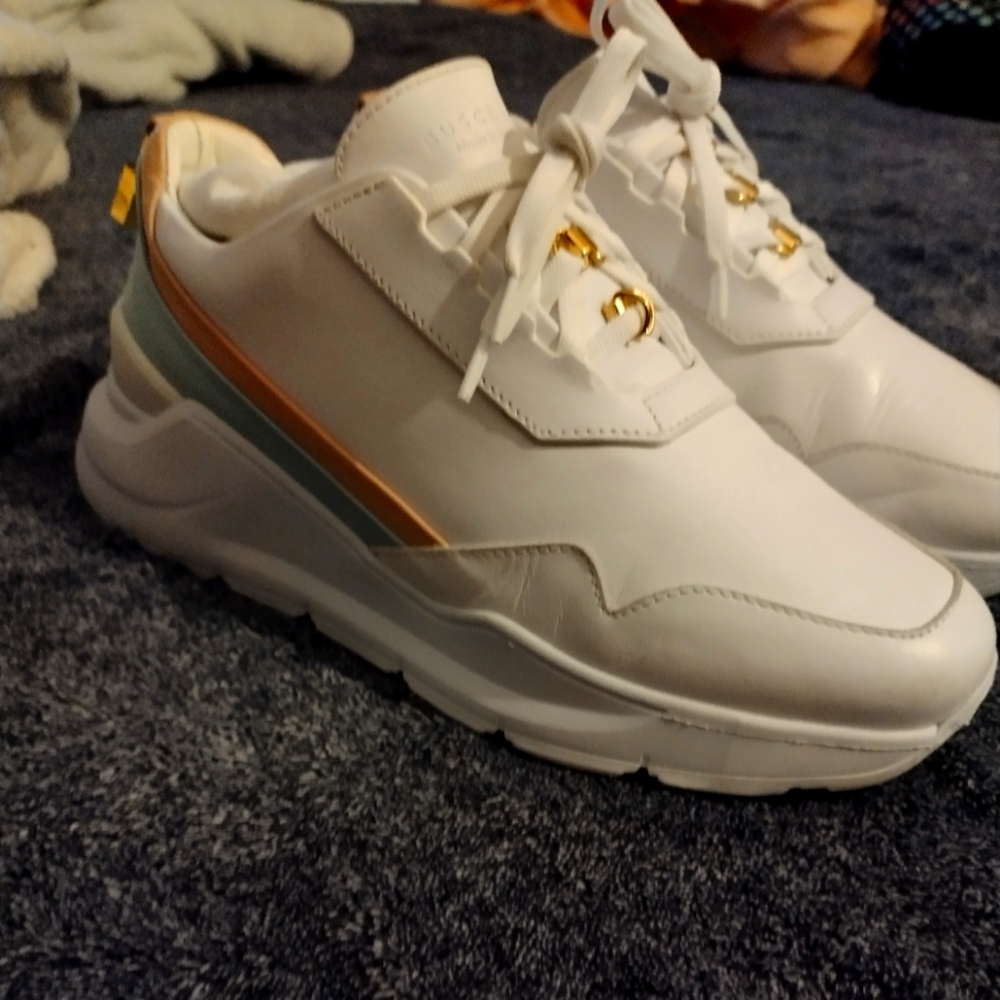 Buscemi Strada size 7